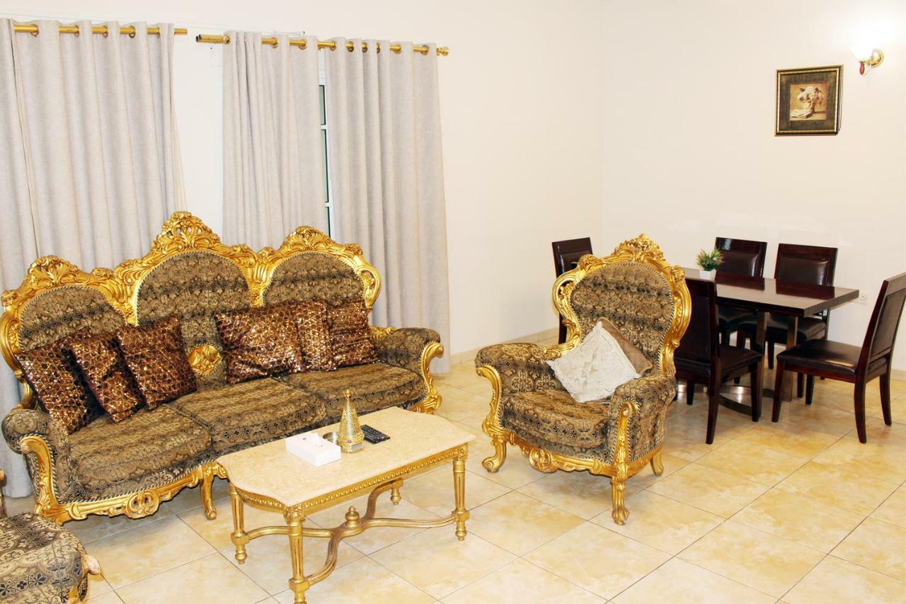 Sahara Hotel Apartments Маскат Екстериор снимка